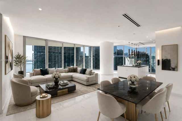 4 of 48 - 300 Biscayne Blvd Way #3507, Miami, FL
