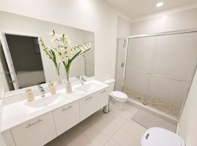5 of 11 - 10407 Nw 82nd Street #34, Doral, FL