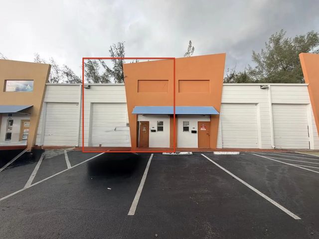 407 Nw 10th Terrace #407, Hallandale Beach