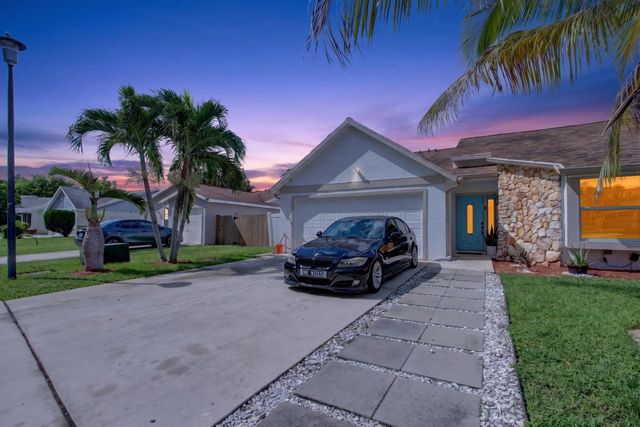 3 of 67 - 4858 Classic Drive, West Palm Beach, FL