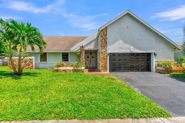 7461 Nw 35th Street, Lauderhill