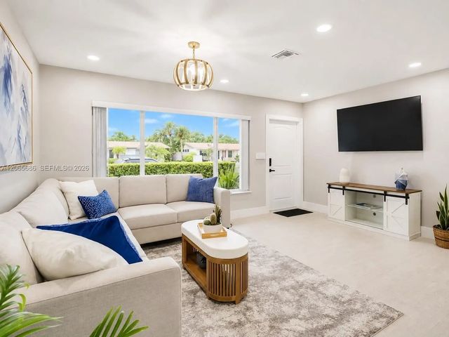 3 of 24 - 1321 Ne 26th Terrace, Pompano Beach, FL