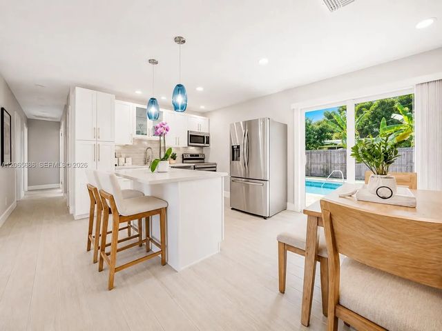 5 of 24 - 1321 Ne 26th Terrace, Pompano Beach, FL