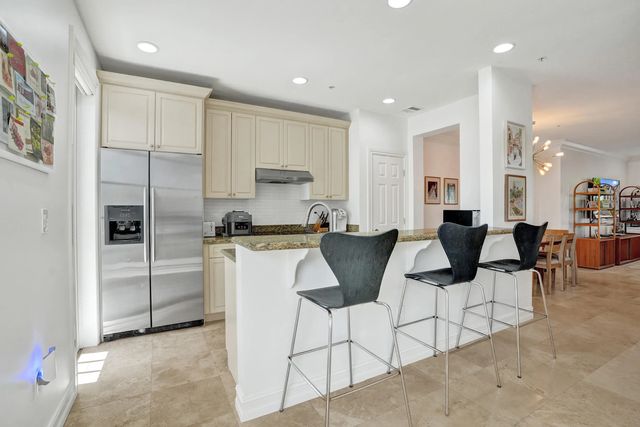 2730 Old Florida Trail #2730, Wilton Manors