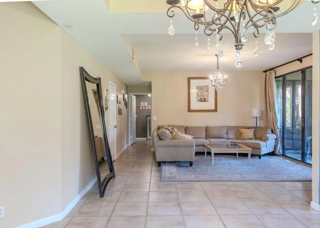 3 of 17 - 10527 Nw 10th Street #b-130, Plantation, FL