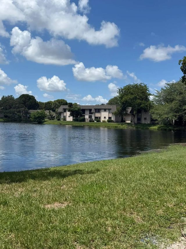 2 of 41 - 3647 Nw 94th Avenue #4h, Sunrise, FL