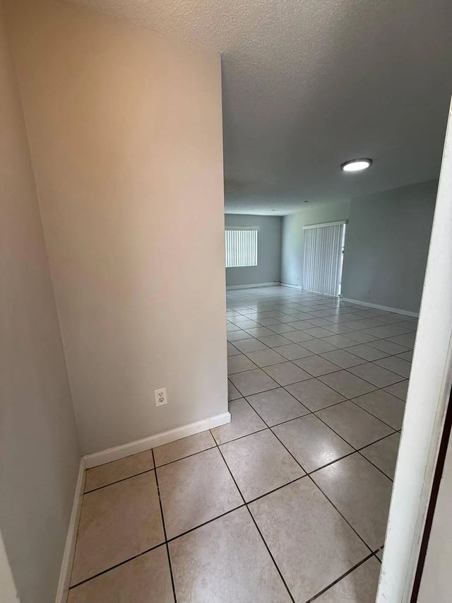 4 of 41 - 3647 Nw 94th Avenue #4h, Sunrise, FL