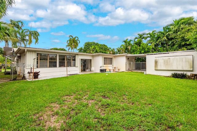 5 of 33 - 5013 Arthur Street, Hollywood, FL