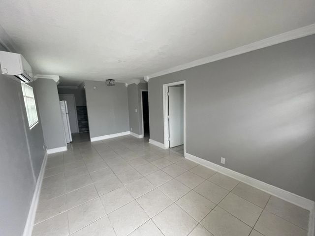 3 of 17 - 2301 Nw 23rd Lane #1-2, Fort Lauderdale, FL