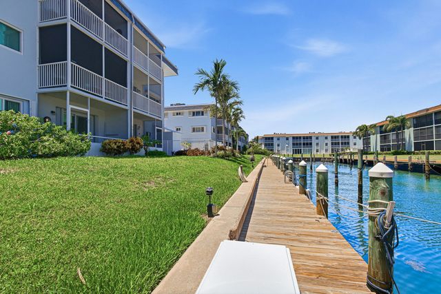 111 Doolen Court #110, North Palm Beach