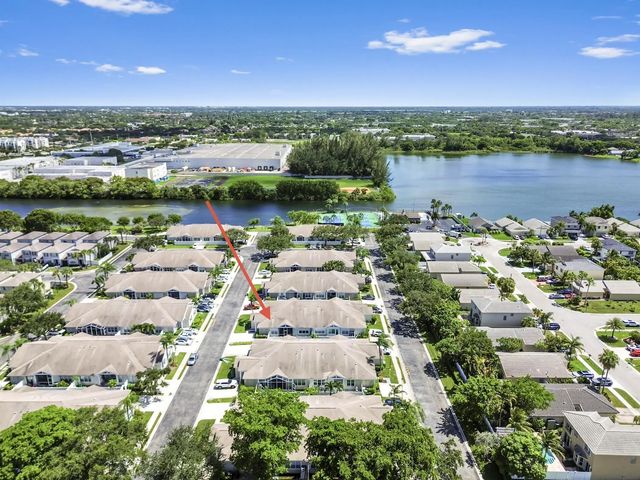 4 of 35 - 5871 Kelsey Lane, Tamarac, FL