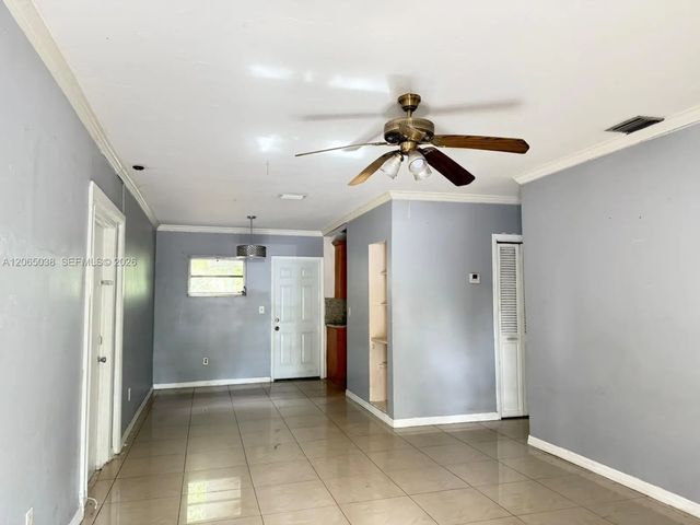 4 of 12 - 951 Ne 157th Terrace, North Miami Beach, FL