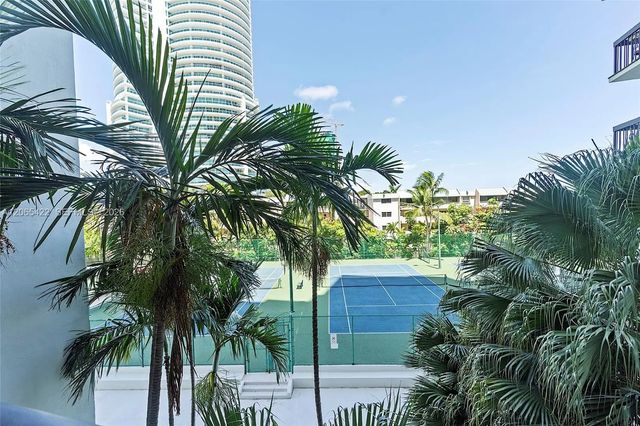 2333 Brickell Avenue #315, Miami