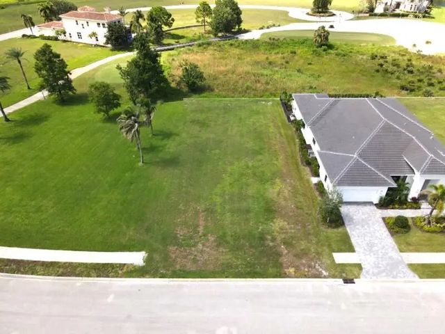 2 of 32 - 172 Se Rio Angelica, Port St. Lucie, FL