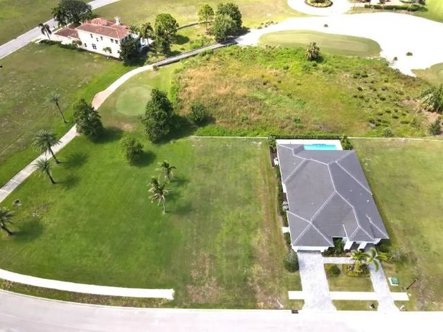 3 of 32 - 172 Se Rio Angelica, Port St. Lucie, FL