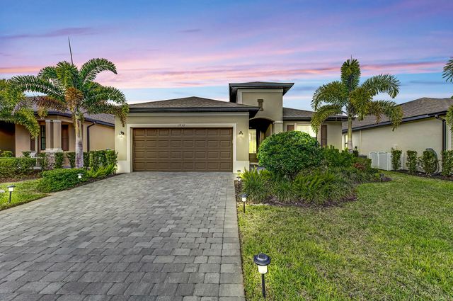 1932 W Isles Road, Port Charlotte