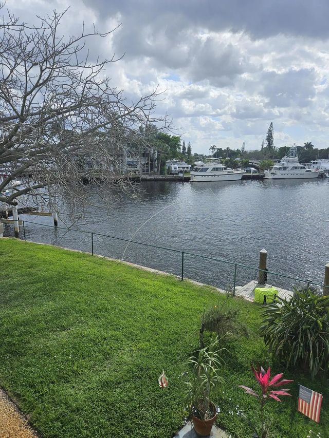 3 of 27 - 2141 Sw 23rd Avenue, Fort Lauderdale, FL