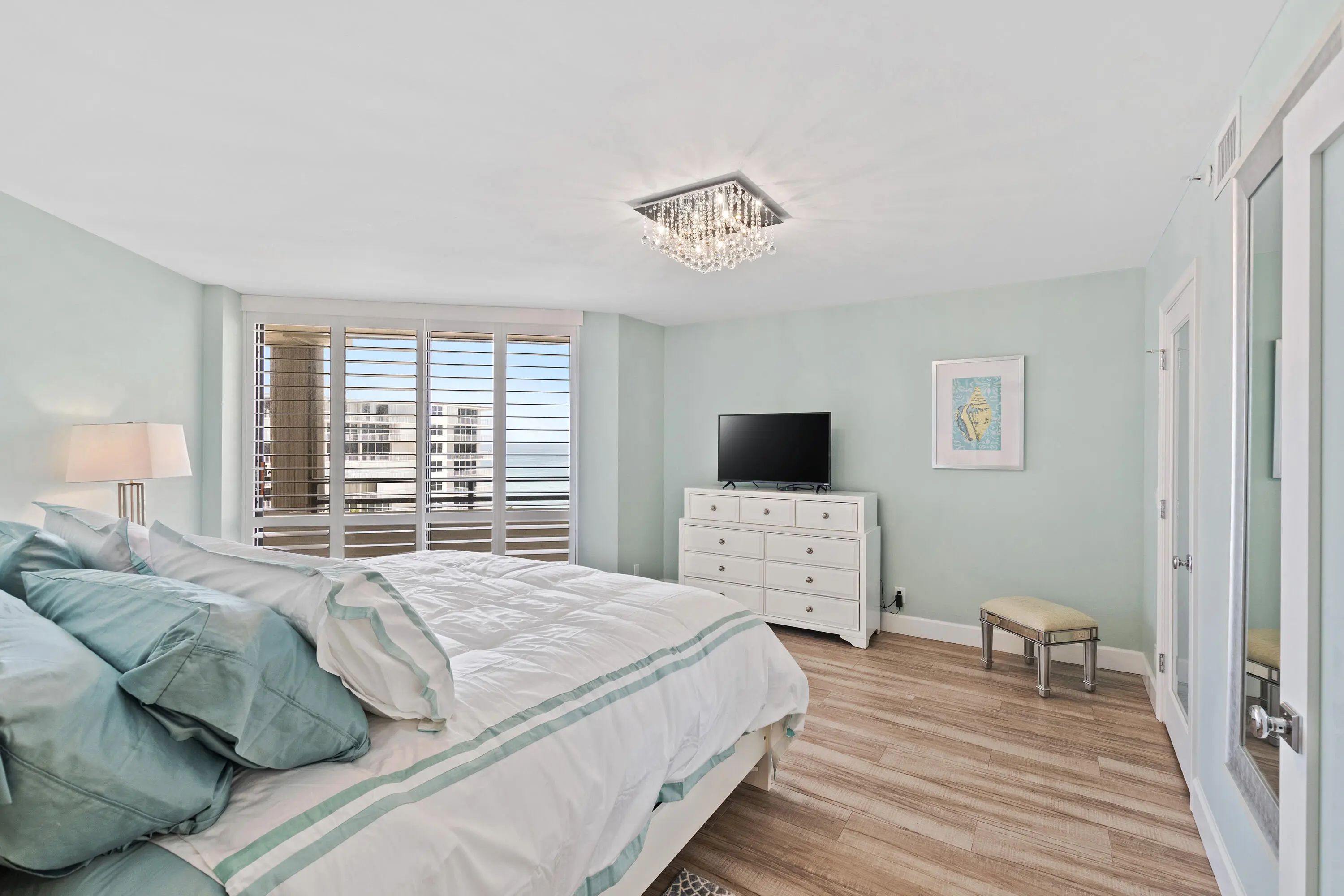 3560 S Ocean Boulevard #706, South Palm Beach, FL, 33480