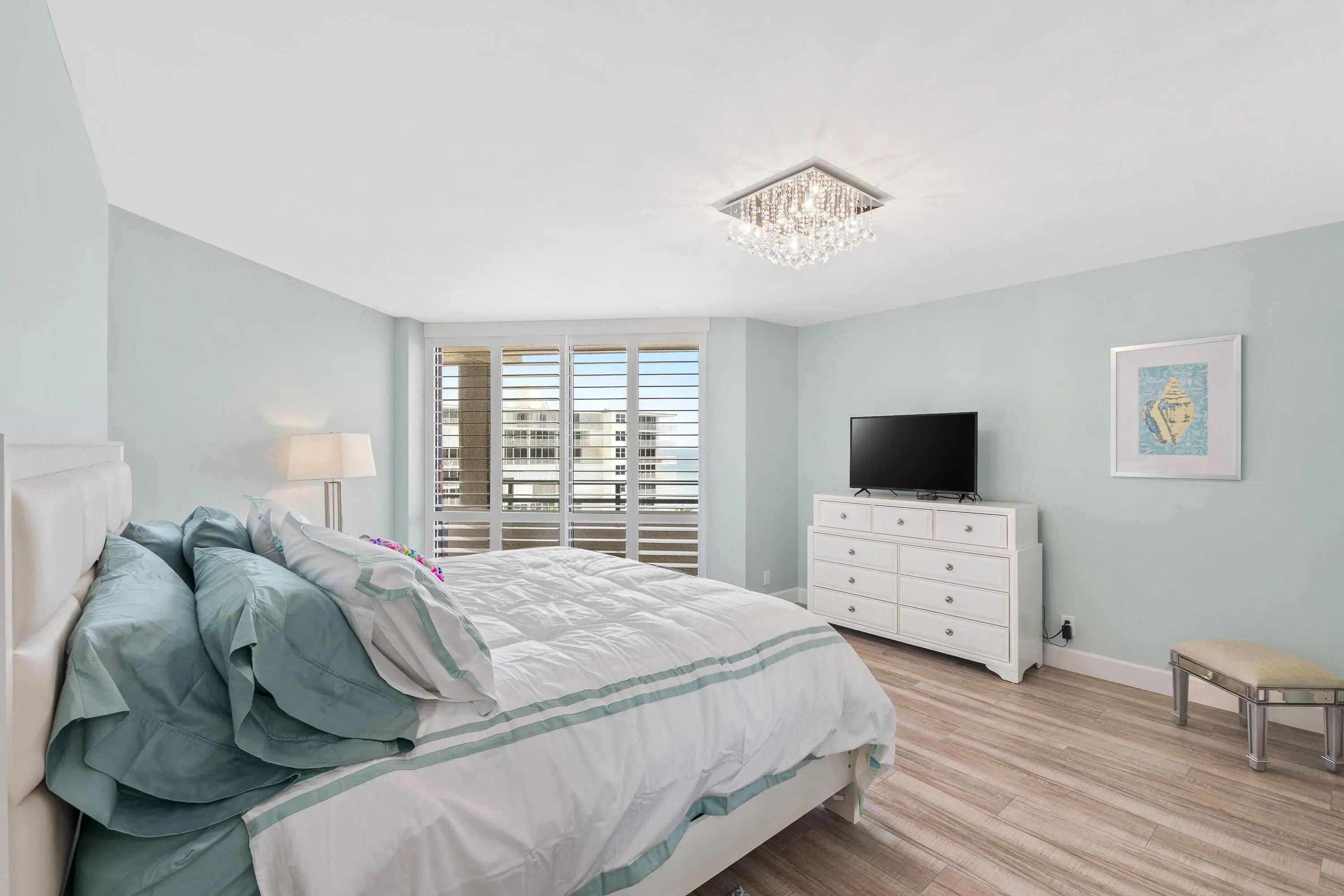 3560 S Ocean Boulevard #706, South Palm Beach, FL, 33480