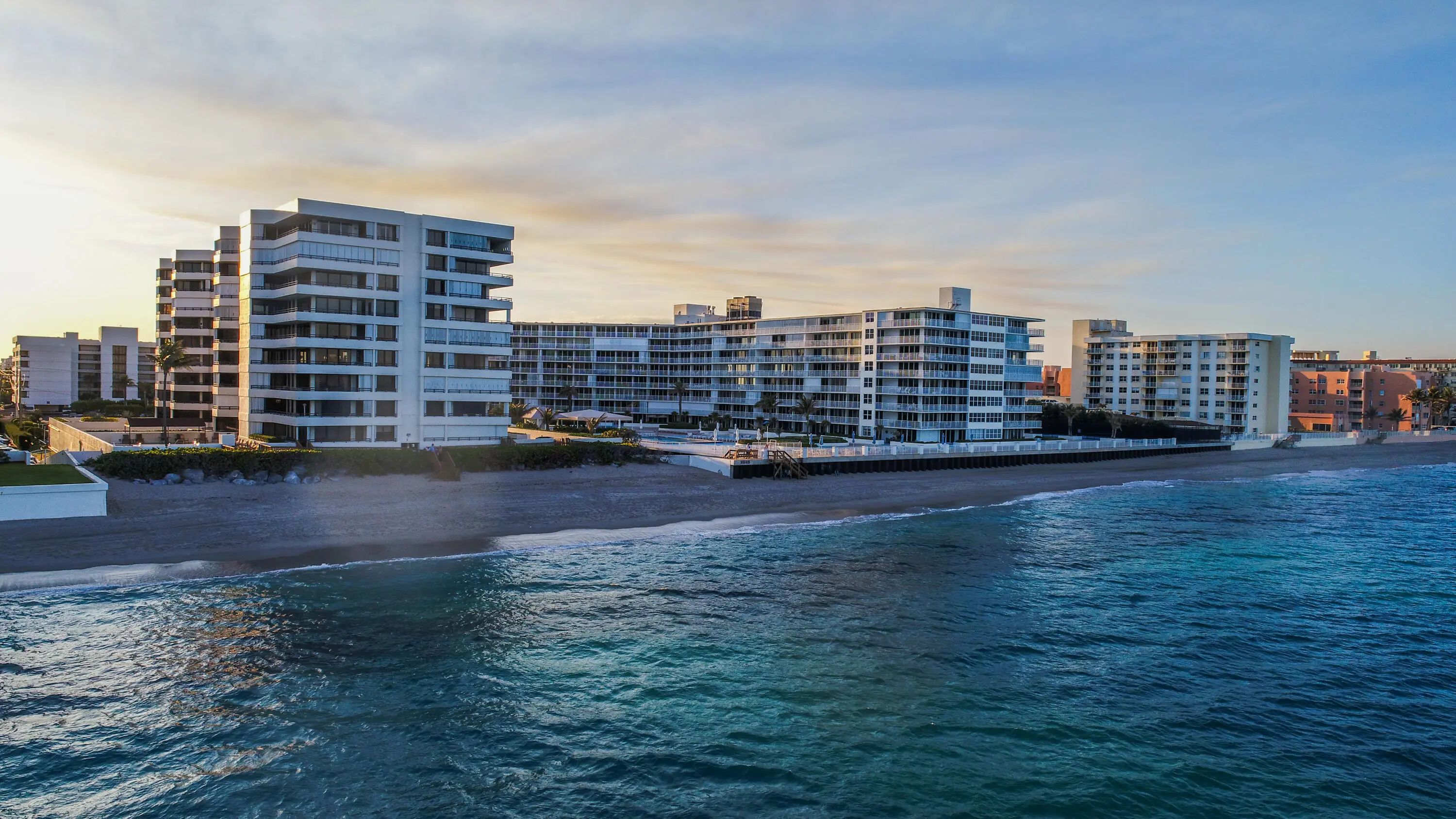 3560 S Ocean Boulevard #706, South Palm Beach, FL, 33480