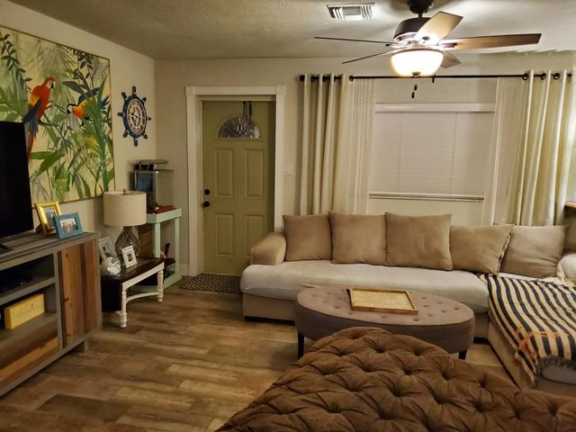 3 of 14 - 2655 Richard Road, West Palm Beach, FL