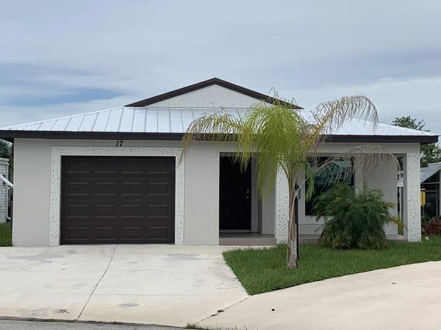 17 El Portal Lane, Port St. Lucie