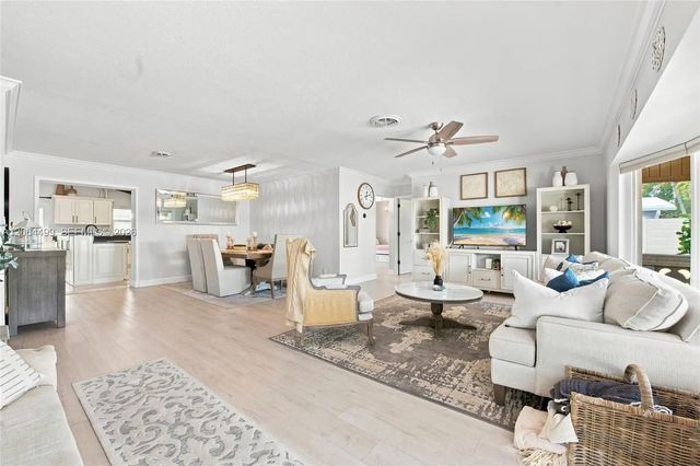 4 of 56 - 5640 Ne 16th Avenue, Fort Lauderdale, FL