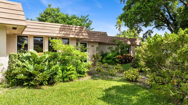 4 of 45 - 6207 Jacaranda Circle, Tamarac, FL