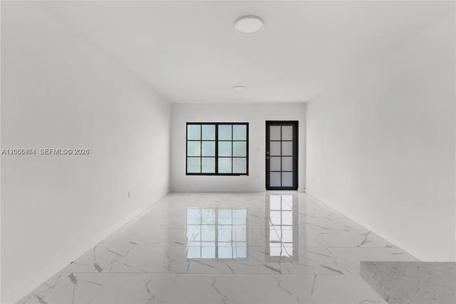 4 of 23 - 634 Sw 7th Street, Homestead, FL