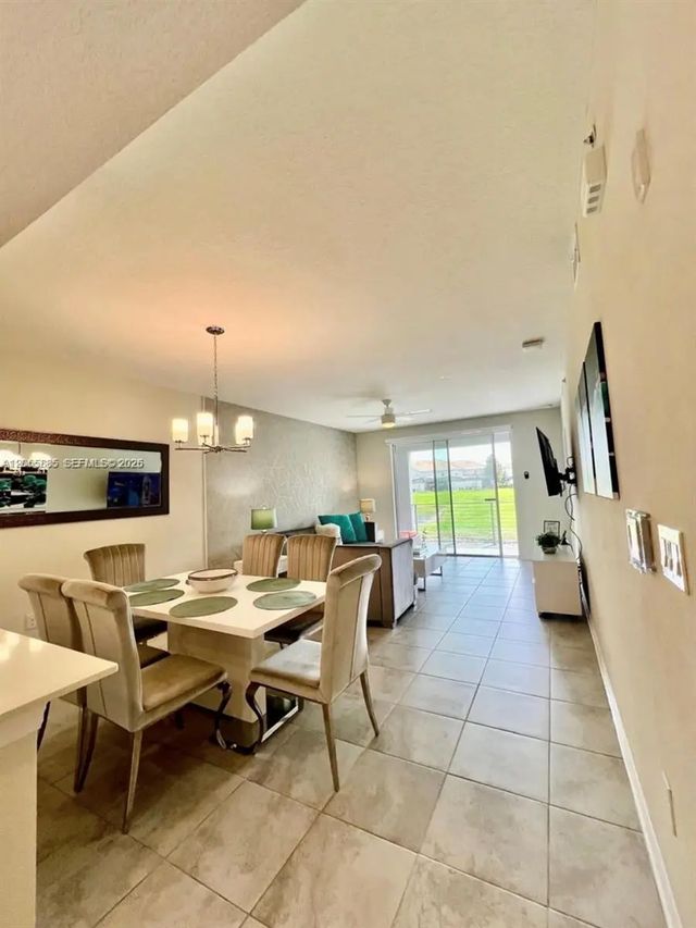 5 of 12 - 3111 Paradox #104, Kissimmee, FL