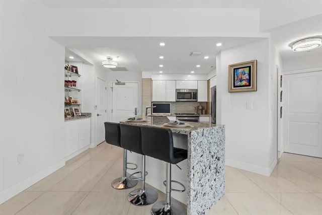 4 of 45 - 347 N New River Drive E #310, Fort Lauderdale, FL