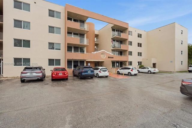 3 of 36 - 8050 Nw 8th Street #1110, Miami, FL
