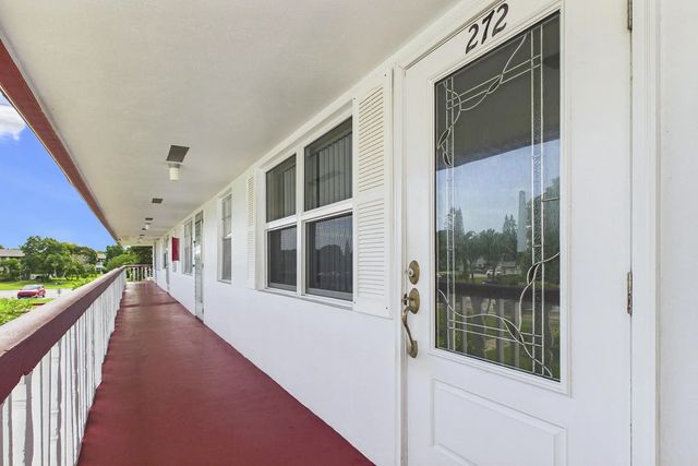 3 of 50 - 272 Northampton N, West Palm Beach, FL