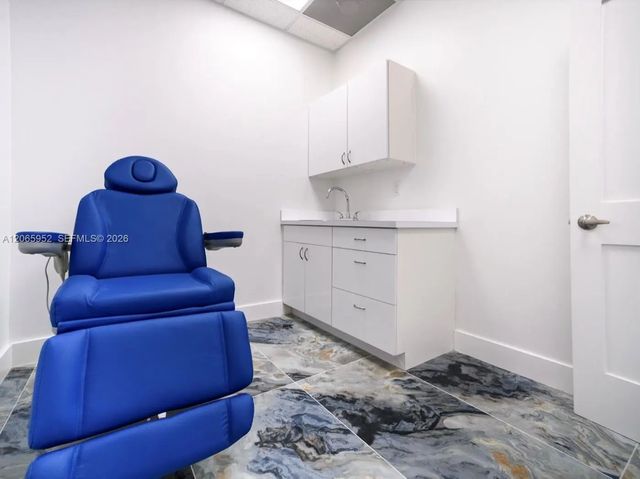 5 of 19 - 2920 Ne 207th Street #801, Aventura, FL