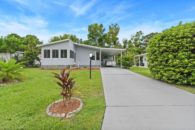 2 of 25 - 3179 Columbrina Circle, Port St. Lucie, FL