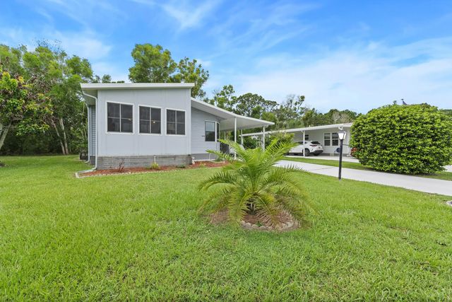 3 of 25 - 3179 Columbrina Circle, Port St. Lucie, FL