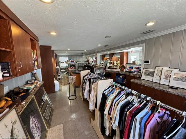 5 of 8 - 2924 Kenilworth Boulevard #a, Sebring, FL