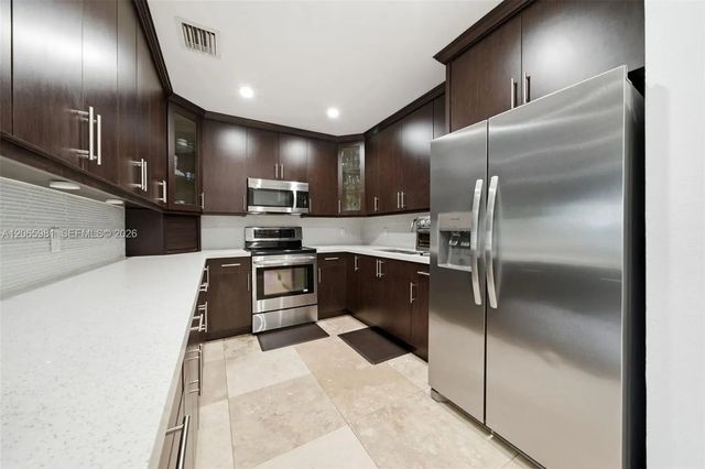 2 of 24 - 6414 Sw 7th Street, Pembroke Pines, FL
