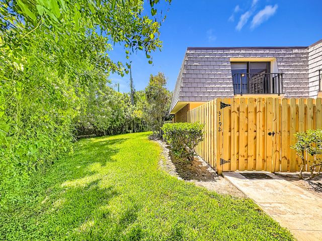 3192 Se Brook Street, Stuart