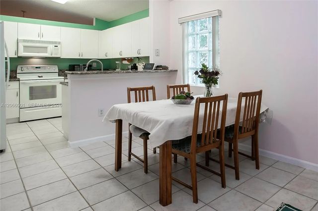 5 of 15 - 474 Sw 205th Avenue, Pembroke Pines, FL