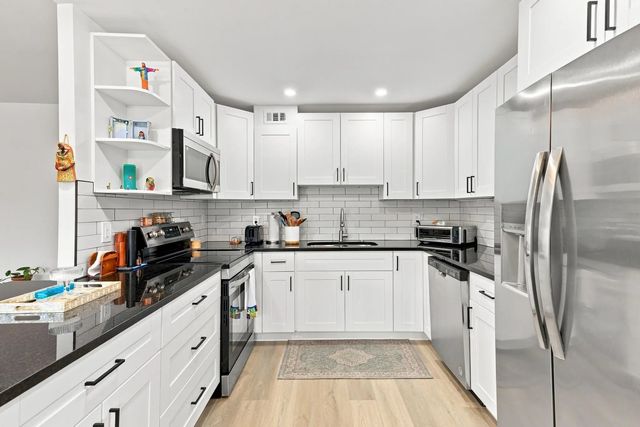 3 of 24 - 2066 Ventnor P #2066, Deerfield Beach, FL