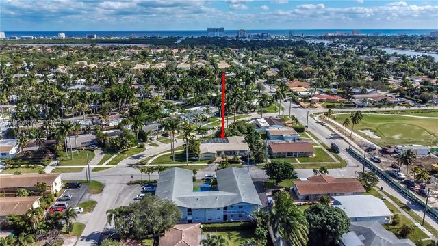 3 of 27 - 910 N 14th Court, Hollywood, FL