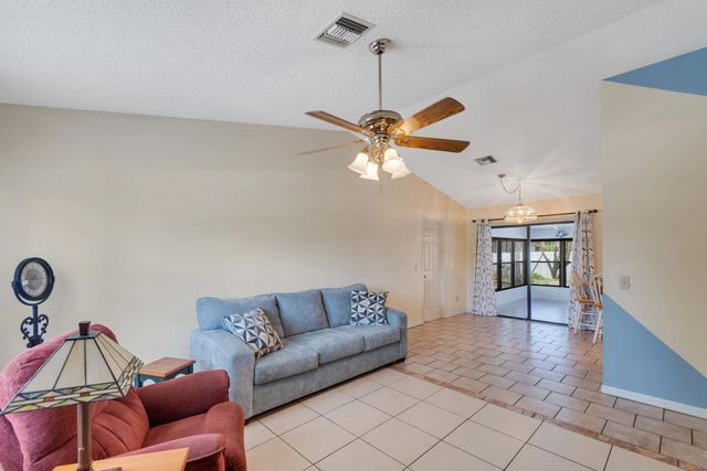 5 of 16 - 7590 58th Court, Vero Beach, FL