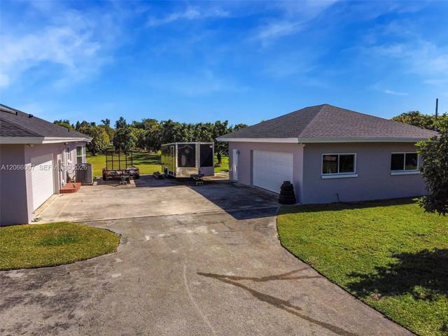 3 of 10 - 23505 Sw 153rd Avenue, Homestead, FL