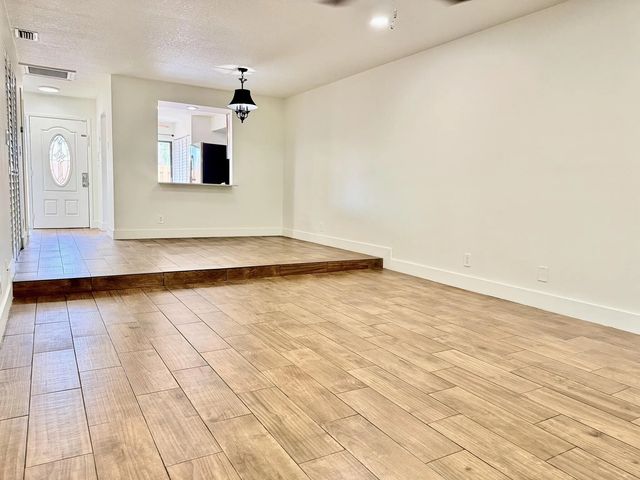 5 of 12 - 3948 Nw 77th Avenue #3948, Davie, FL