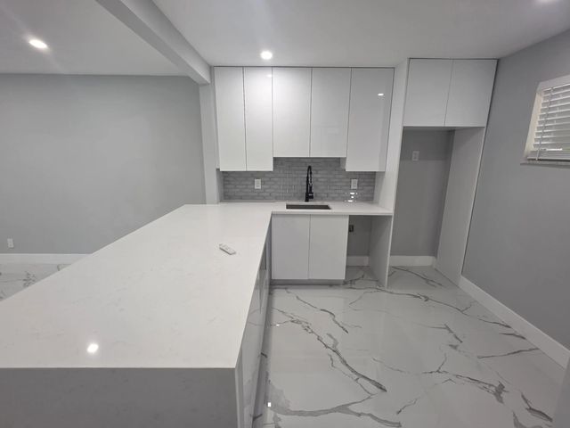 4 of 25 - 2682 S Garden Drive S #107, Lake Worth, FL