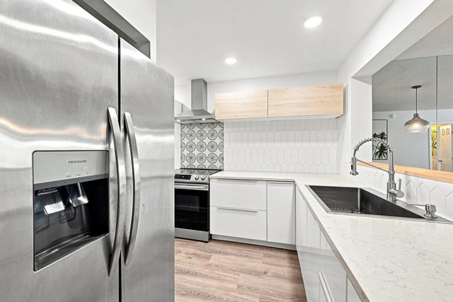 3 of 56 - 9440 Poinciana Place #314, Davie, FL