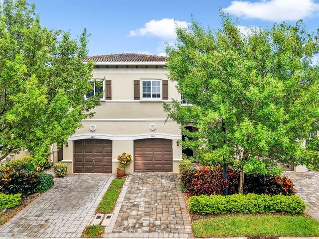366 Se 1st Way, Deerfield Beach