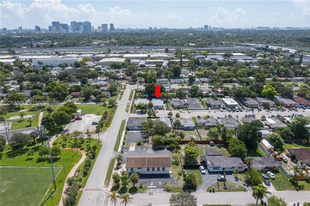 1004 Sw 24th Avenue, Fort Lauderdale