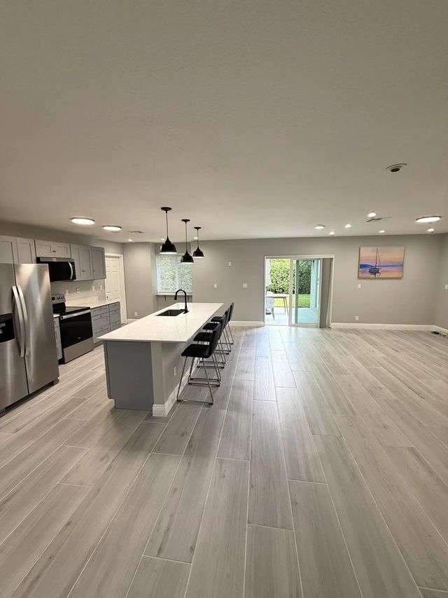 5 of 21 - 12480 Sw 2nd Street, Plantation, FL